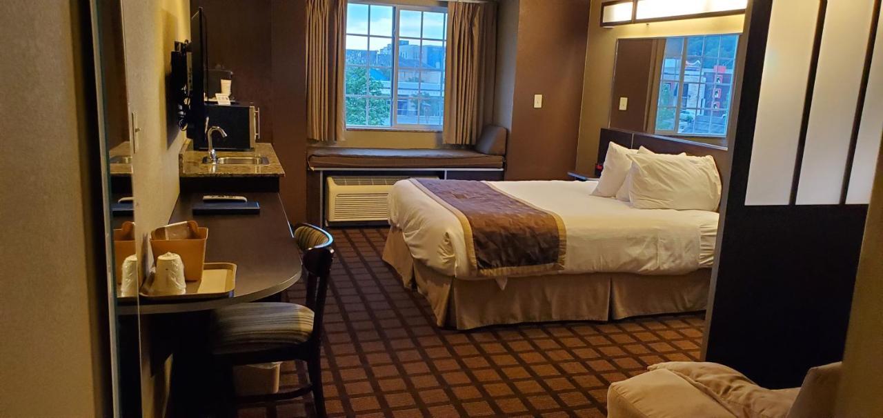 Microtel Inn & Suites By Wyndham Конуей Екстериор снимка